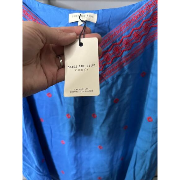 Skies Are Blue Curvy Plus New Blue Tank | Size 3X - Picture 4 of 6